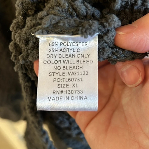 Umgee Women’s XL Gray Popcorn Knit Comfy Cardigan Sweater with Pockets - Picture 5 of 8